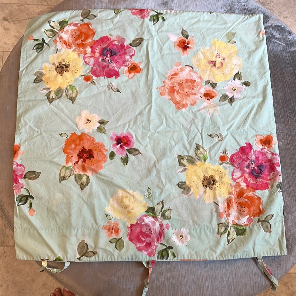Pottery Barn Teen Floral European Pillow Sham - EUC